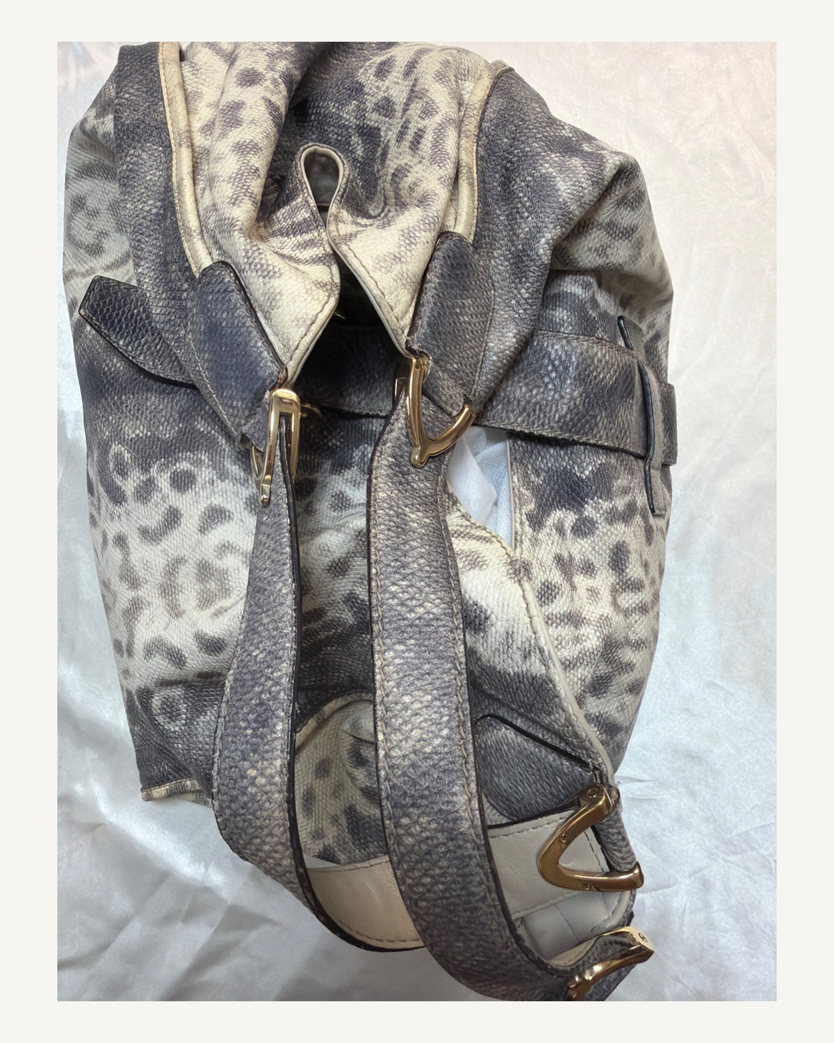 Gucci Soft Strirup Phyton Tote in Gray