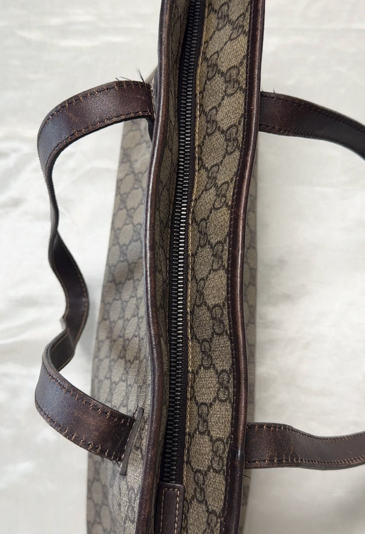 Gucci GG Supreme Plus Tote Medium in Brown